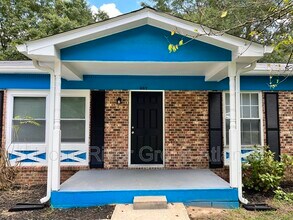 607 W Creek Ct in Monroe, GA - Building Photo - Building Photo
