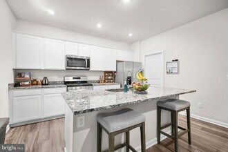 141 Livingwood Ct in Fredericksburg, VA - Building Photo - Building Photo