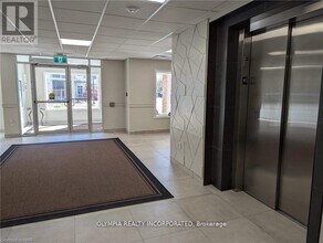 5629-5629 Swayze Dr in Niagara Falls, ON - Building Photo - Building Photo