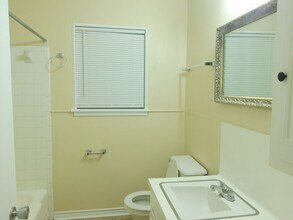 109 Sutherland Dr in Portland, TX - Building Photo - Building Photo