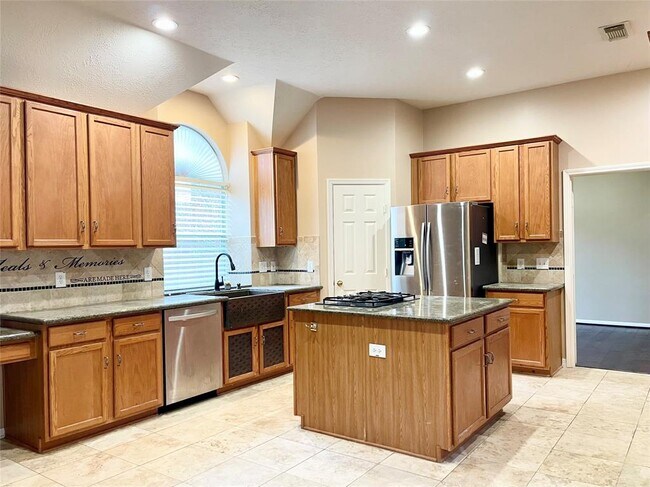 23223 Willow Pond Pl in Katy, TX - Building Photo - Building Photo