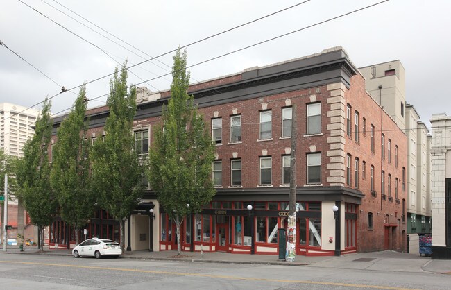 Villa Apartments in Seattle, WA - Building Photo - Building Photo