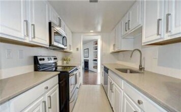 3 Washington Cir NW, Unit 801 in Washington, DC - Building Photo - Building Photo