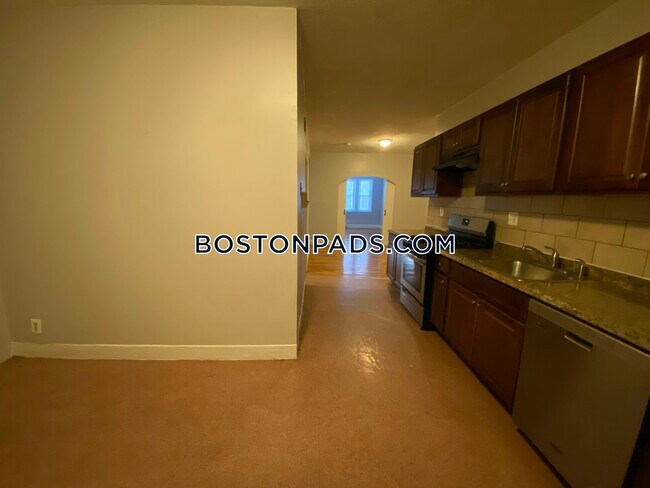 451 Norfolk St-Unit -5 in Boston, MA - Building Photo - Building Photo
