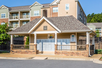 Chenal Pointe at the Divide in Little Rock, AR - Foto de edificio - Building Photo