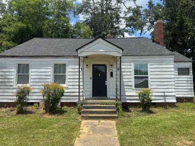 226 Sloan Ave