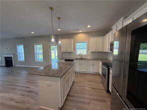 190 Shepard Dr in Linden, NC - Foto de edificio - Building Photo