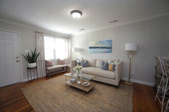 2227 Bernard St in Raleigh, NC - Building Photo - Building Photo