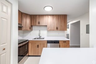 Cobblestone Apartments in Cicero, NY - Building Photo