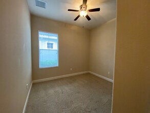 7212 S St Patrick St in Tampa, FL - Building Photo - Building Photo