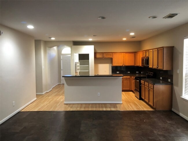 17218 Mitchell Pass Ln in Humble, TX - Building Photo - Building Photo
