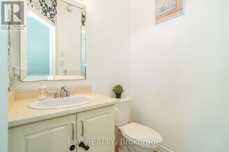 441 Foxhall Way in Ottawa, ON - Building Photo - Building Photo