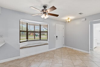 551 Juanita Ave in Destin, FL - Foto de edificio - Building Photo