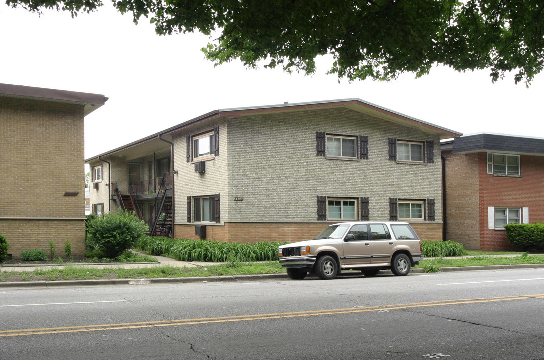 4309 Harlem Ave in Stickney, IL - Building Photo