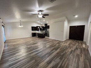 8693 E 34th Pl in Yuma, AZ - Building Photo - Building Photo