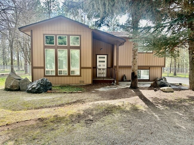 property at 11555 W Tamarac Ln