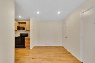10 Scottfield Rd, Unit 22 in Boston, MA - Building Photo - Building Photo