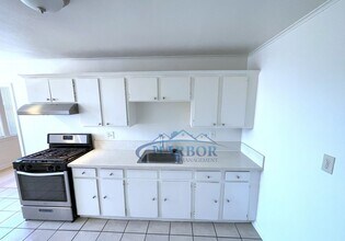 103 N Mesa St in Los Angeles, CA - Building Photo - Building Photo