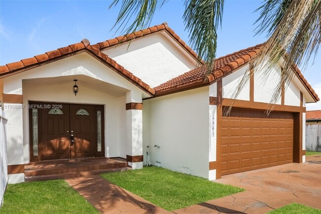 5860 SW 150th Ave in Miami, FL - Building Photo - Building Photo