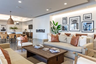 80 on the Commons in Columbus, OH - Building Photo - Interior Photo