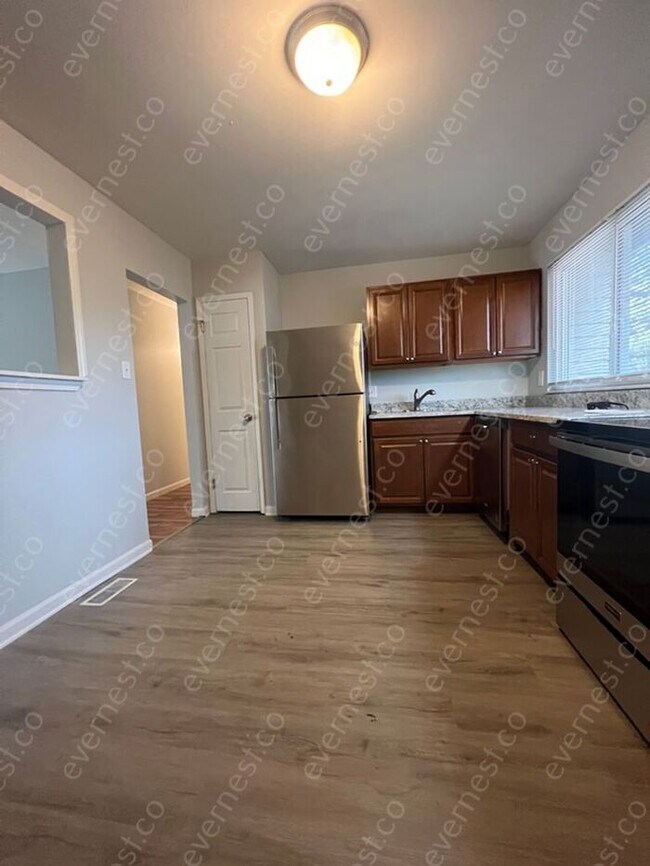 2931 Oriental Dr in Florissant, MO - Building Photo - Building Photo