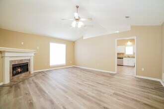 6932 Wrenwood Dr in Horn Lake, MS - Building Photo - Building Photo