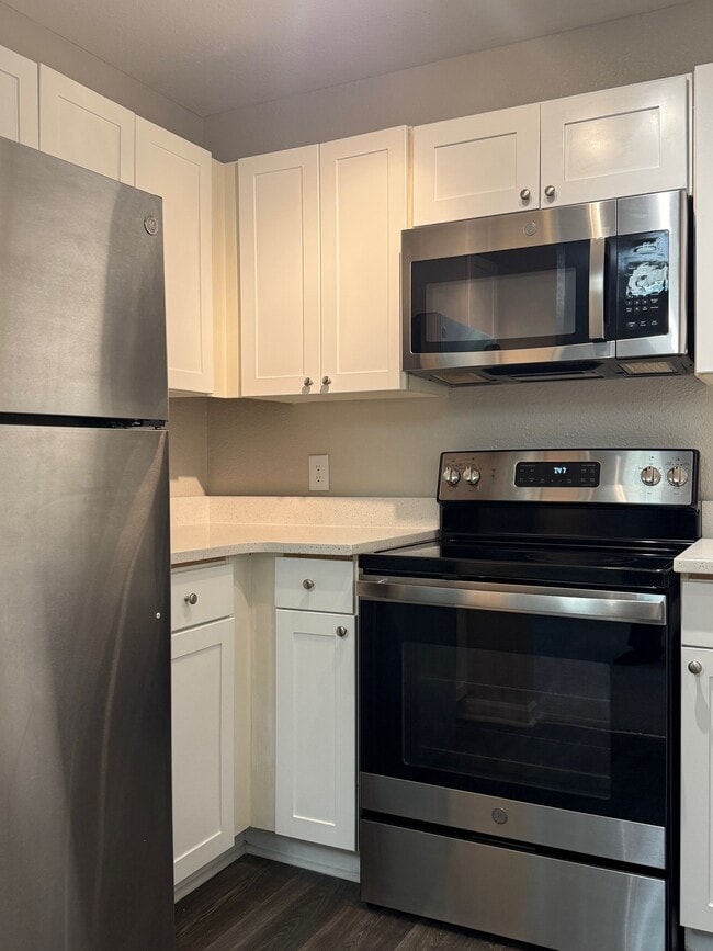 37 Hamiltons Harbor Dr in Clover, SC - Building Photo - Building Photo