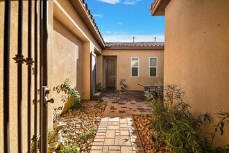 80215 Queensboro Dr in Indio, CA - Building Photo - Building Photo