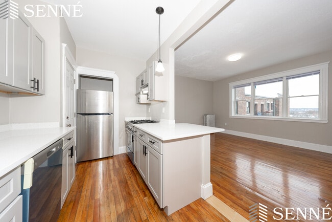 455 Broadway, Unit 465 Broadway #6