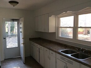 1713 Madison Ave in Charlotte, NC - Building Photo - Building Photo