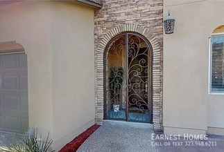 19320 Carranza Ln in Santa Clarita, CA - Building Photo - Building Photo