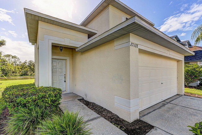 27128 Big Sur Dr in Wesley Chapel, FL - Building Photo - Building Photo