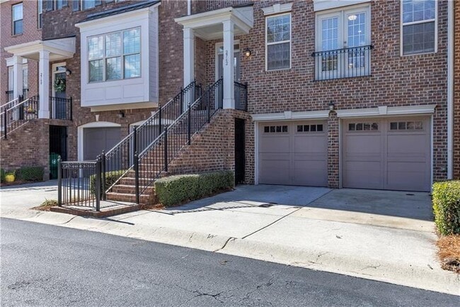 2762 Durham Dr NE in Atlanta, GA - Building Photo - Building Photo