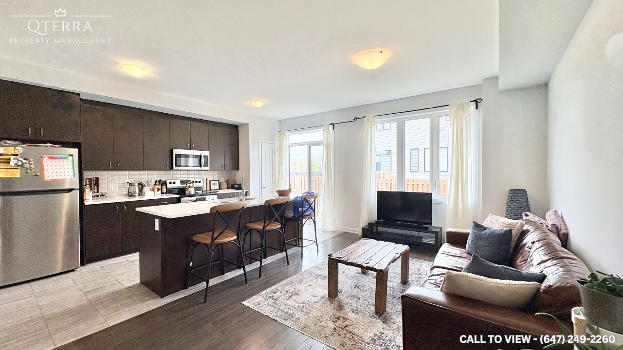 903 Athenry Crt in Ottawa, ON - Building Photo
