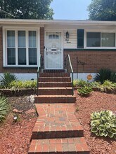 3012 Oxon Run Ct in Temple Hills, MD - Building Photo - Building Photo
