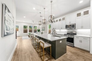 6216 Carver Rd in Houston, TX - Building Photo