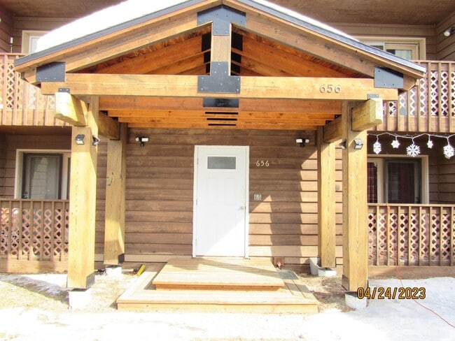 property at 656 Ouida Way
