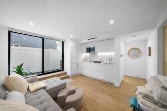 1500 Ocean Dr in Oxnard, CA - Foto de edificio - Building Photo