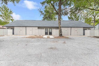 4111 SE 22nd Ave, Unit A in Ocala, FL - Building Photo - Building Photo