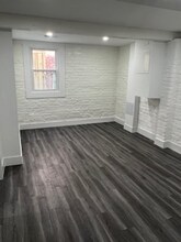 4810 41st St NW in Washington, DC - Foto de edificio - Building Photo