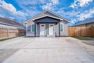 6725 Avenue K in Houston, TX - Building Photo
