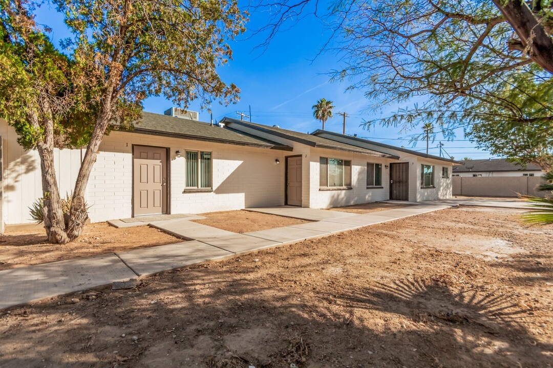 3223 E Harvard St in Phoenix, AZ - Building Photo