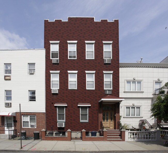 173 Ainslie St in Brooklyn, NY - Building Photo - Building Photo