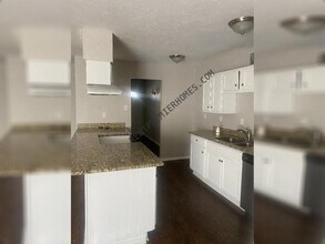 7124 Nutmeg Ln in Dallas, TX - Building Photo - Building Photo