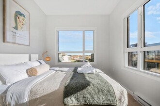220 Seton Grove SE in Calgary, AB - Building Photo - Building Photo
