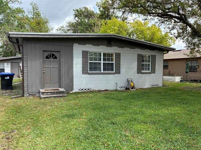 property at 1555 Michigan Ave