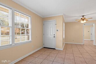 2710 Higgins Dr in Shreveport, LA - Building Photo - Building Photo