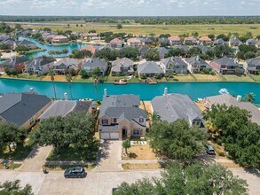 14222 Ingham Ct in Sugar Land, TX - Building Photo - Building Photo