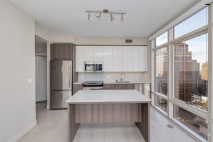 1213 Walnut in Philadelphia, PA - Building Photo