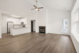 Jacobs Woods in Lansdale, PA - Foto de edificio - Building Photo